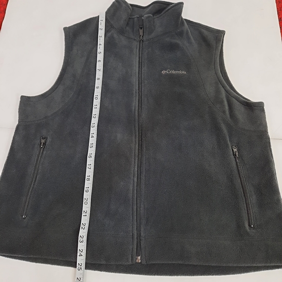NWOT Columbia Sportswear Womens Spring Fleece Sweater Vest Black Plus Size 1X - Picture 7 of 9